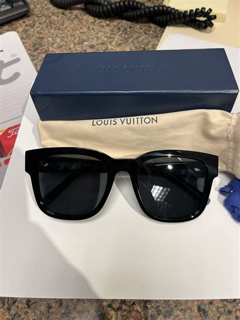 louis vuitton outer space sunglasses